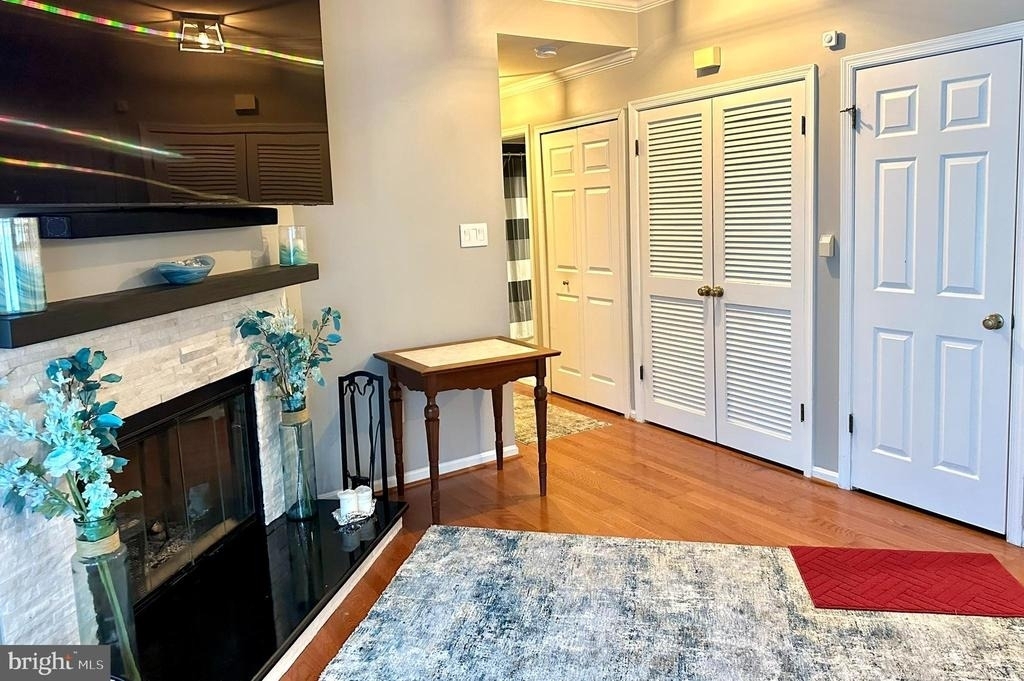2700 Summerview Way - Photo 9