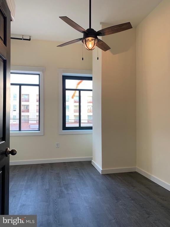 833 N Market Street - Photo 7