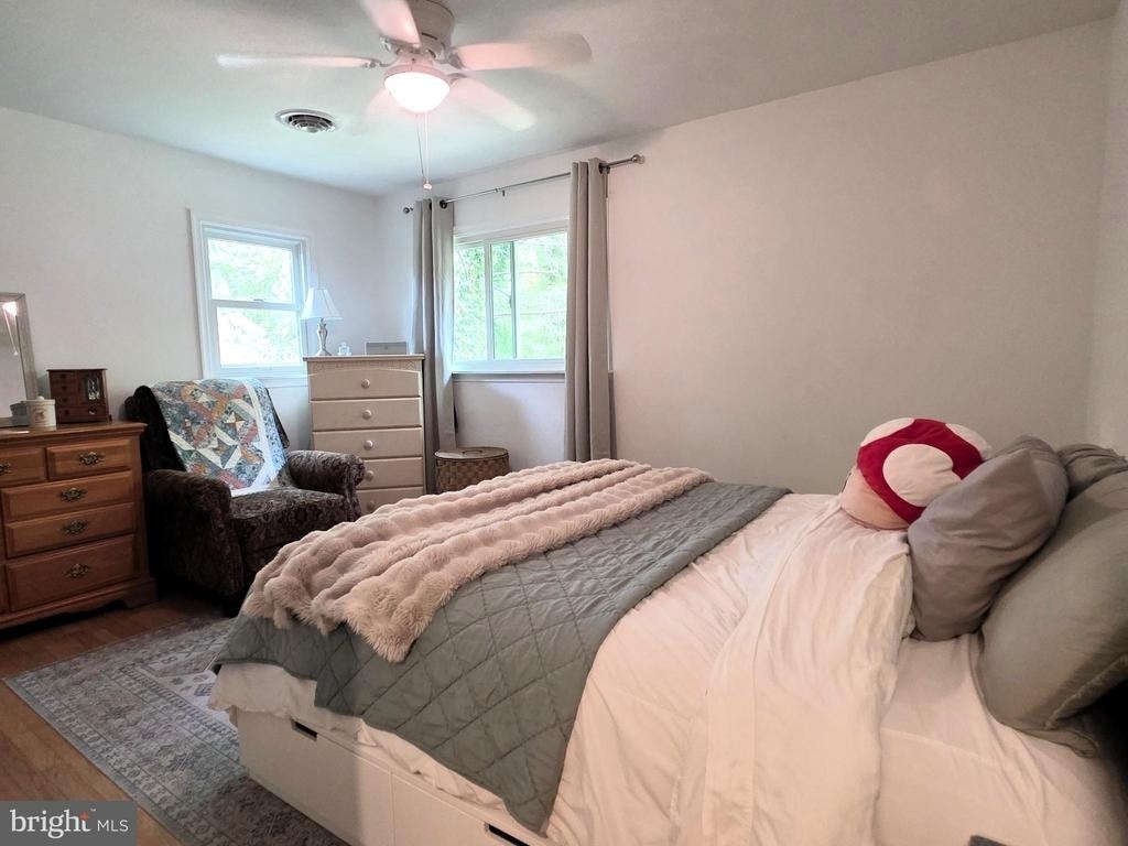 4 Carolee Drive - Photo 11