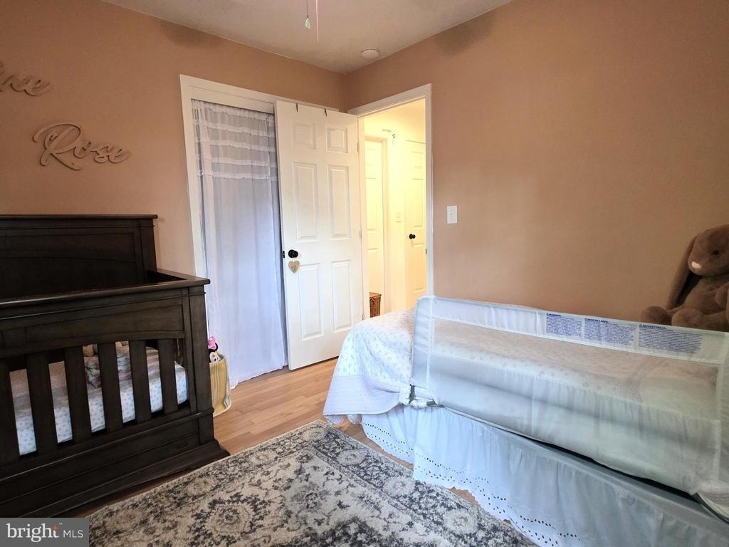 4 Carolee Drive - Photo 15