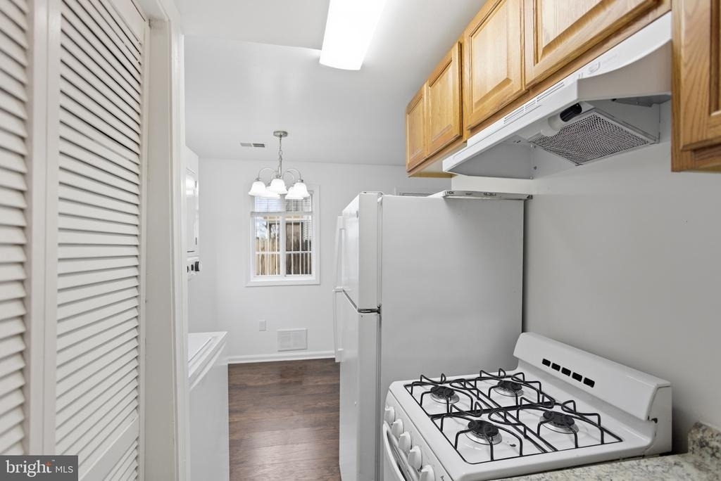 506 Eastern Avenue Ne - Photo 9