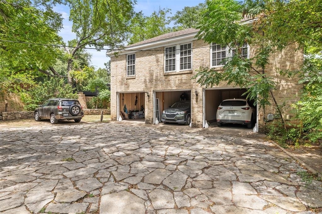 1804 Pearl St - Photo 17