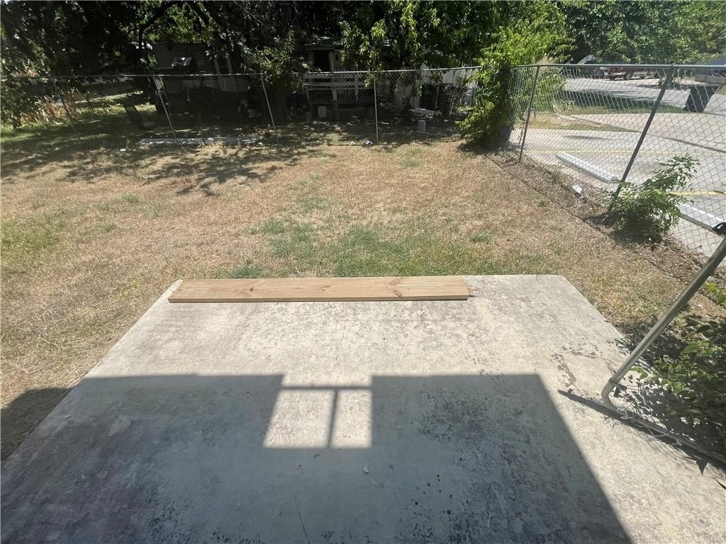 1085 Linde Ave - Photo 5