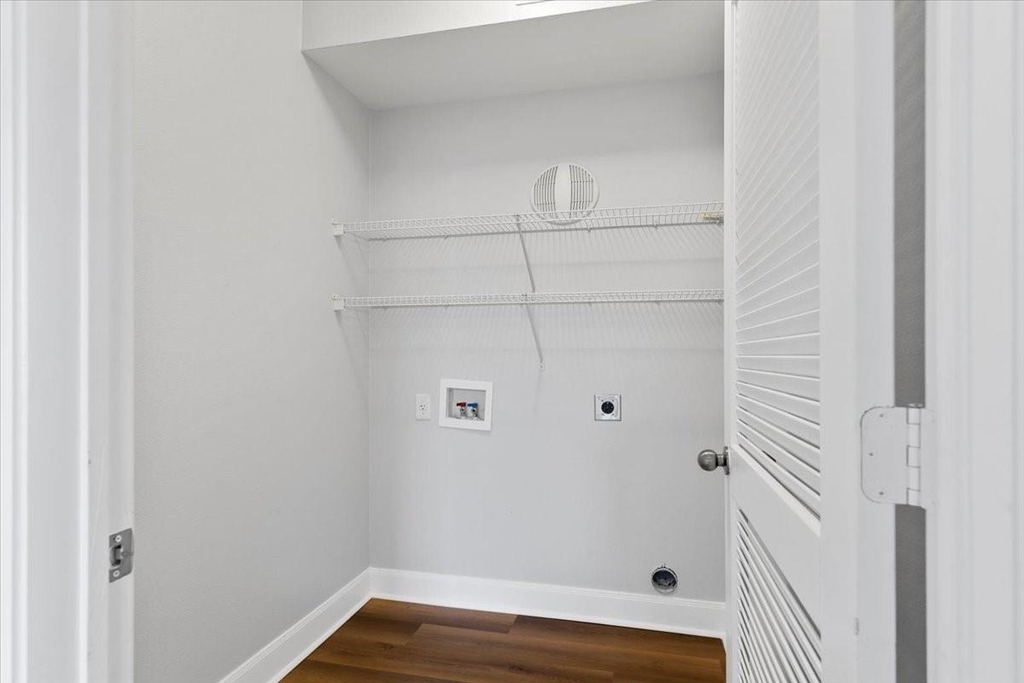 7701 Rialto Blvd - Photo 4