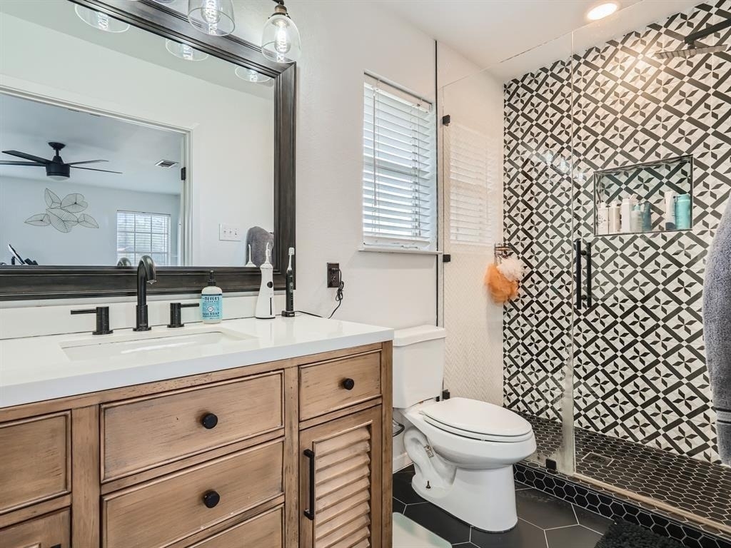 7701 Copano Dr - Photo 19