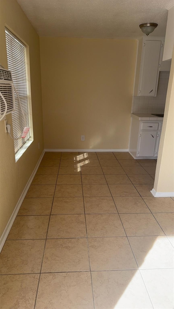 1206 Bundrant Dr - Photo 2
