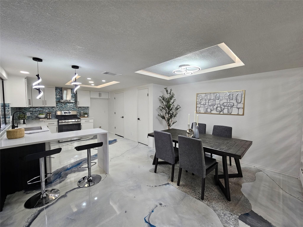 10706 Berthound Dr - Photo 4