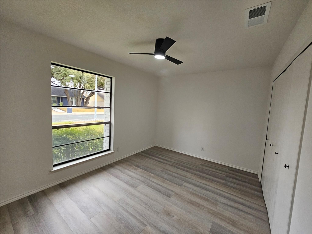 10706 Berthound Dr - Photo 23