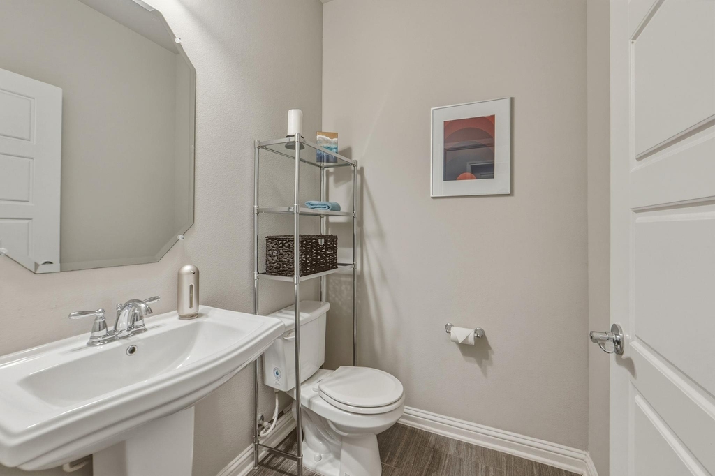 6814 E Riverside Dr - Photo 13