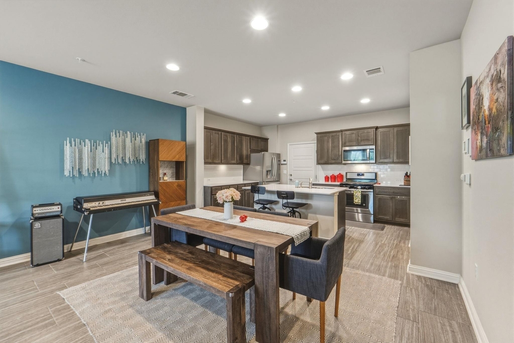 6814 E Riverside Dr - Photo 5