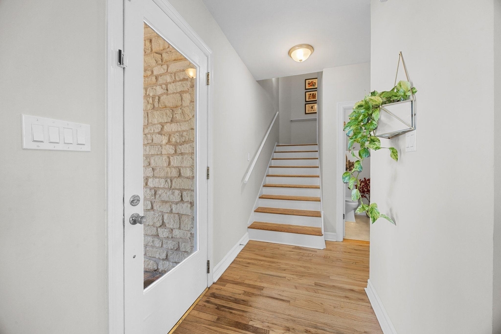 5600 Blueridge Ct - Photo 4