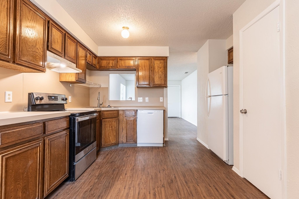 323 W William Cannon Dr - Photo 11