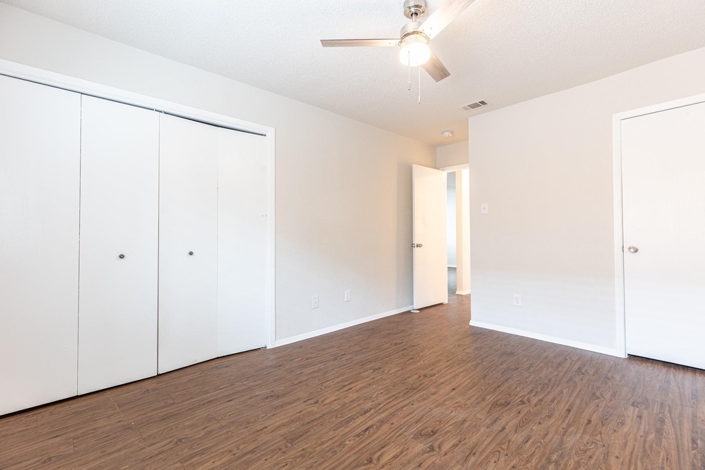 323 W William Cannon Dr - Photo 19