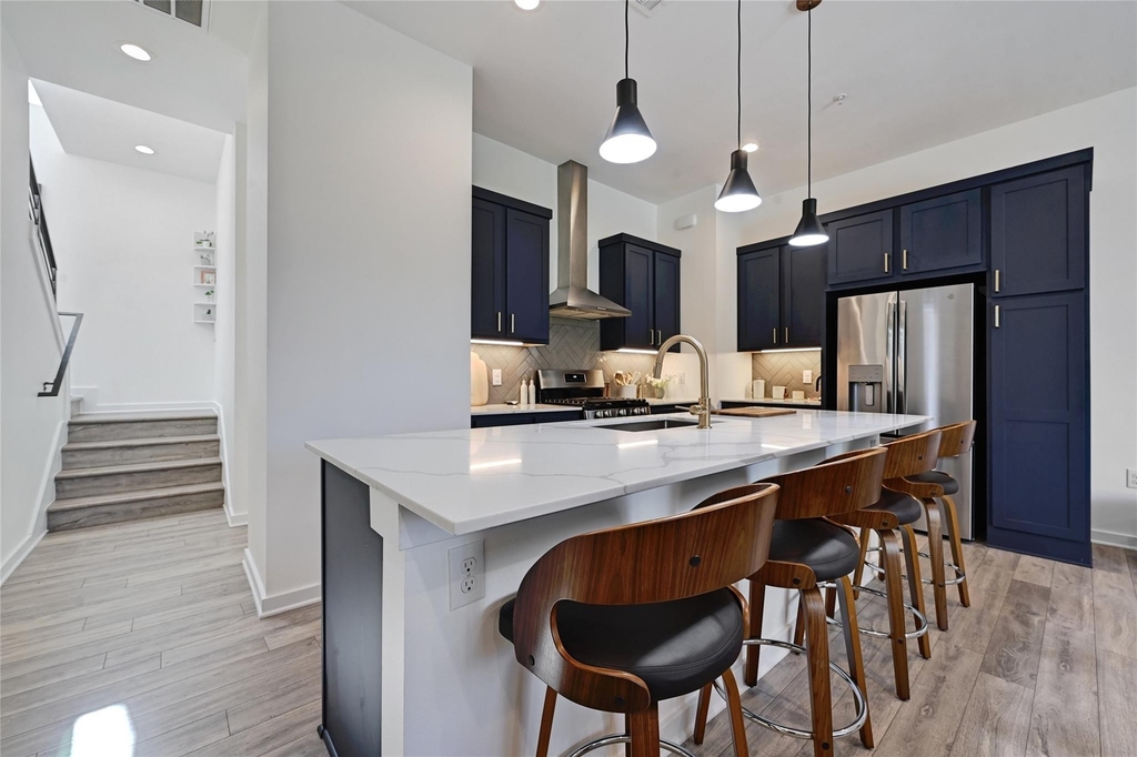 2804 S 1st St - Photo 5