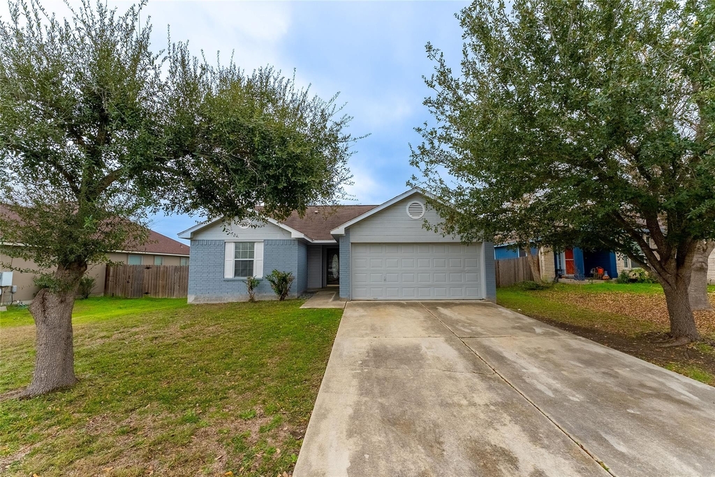 109 Granite Shoals Dr - Photo 2
