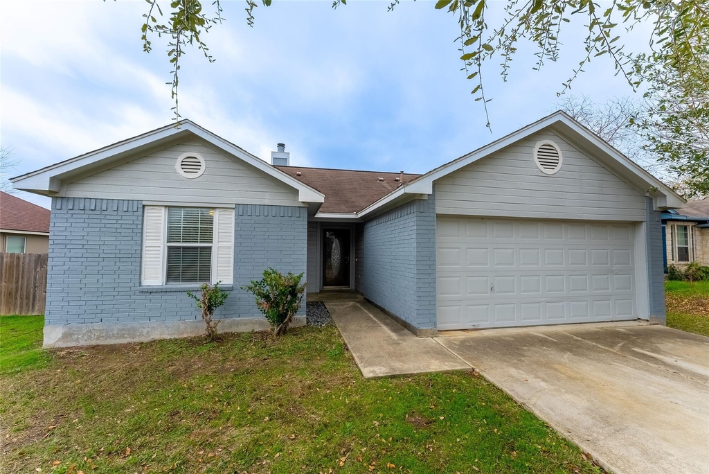 109 Granite Shoals Dr - Photo 0