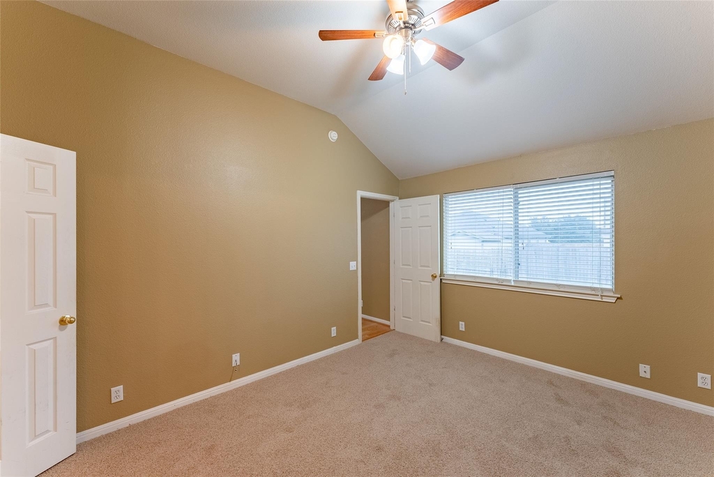 109 Granite Shoals Dr - Photo 12