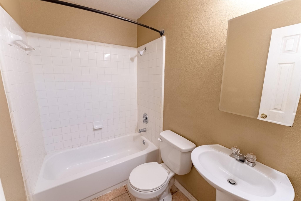 109 Granite Shoals Dr - Photo 5