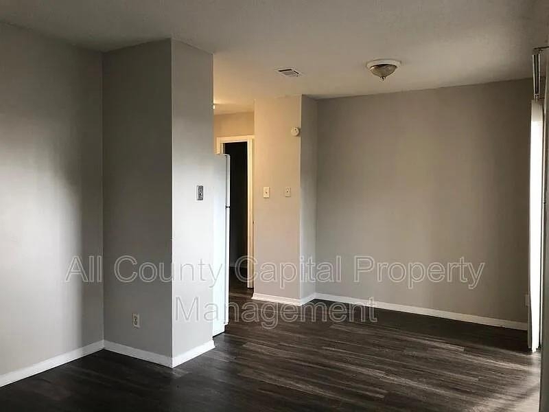 6508 S 1st St - Photo 7
