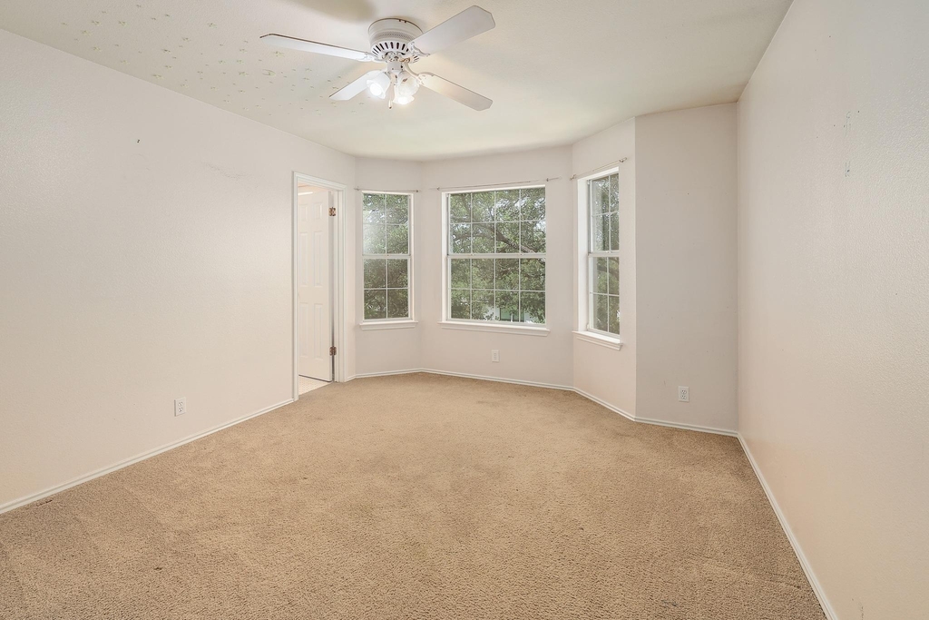 9401 Caracas Dr - Photo 20