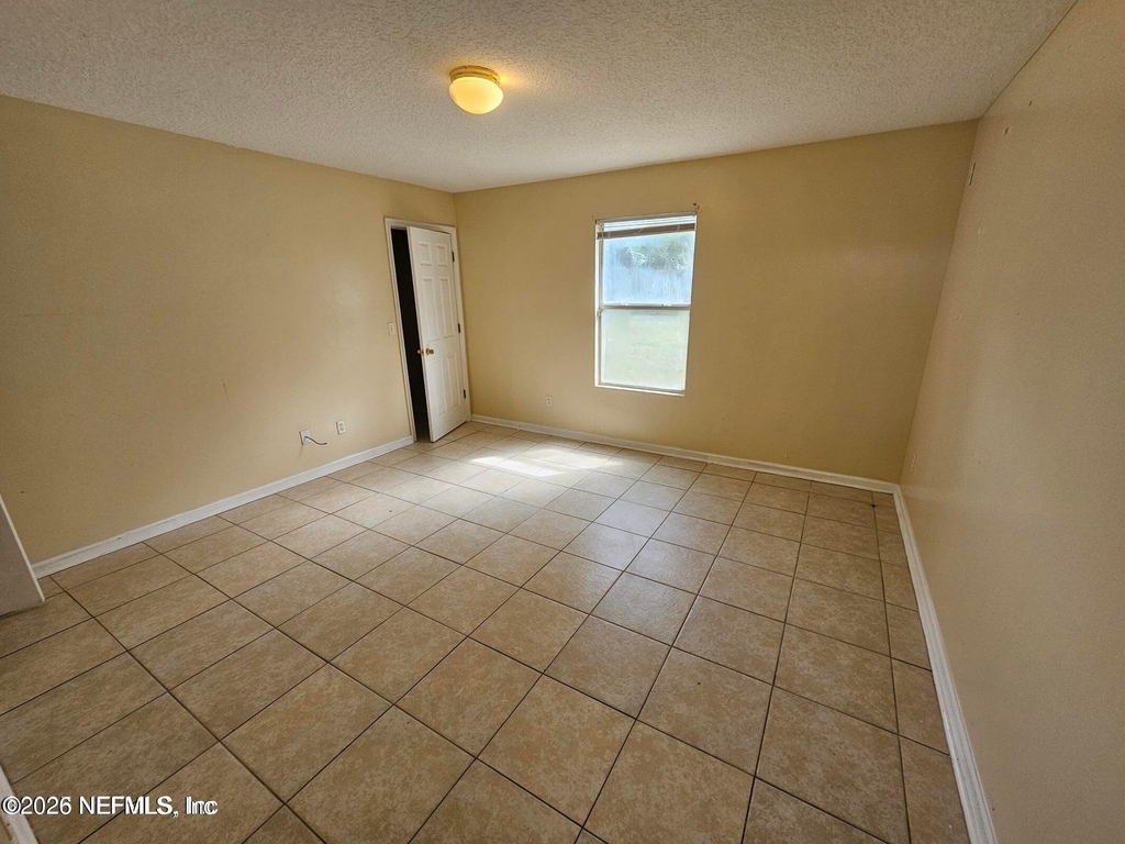 7632 Hare Avenue - Photo 5