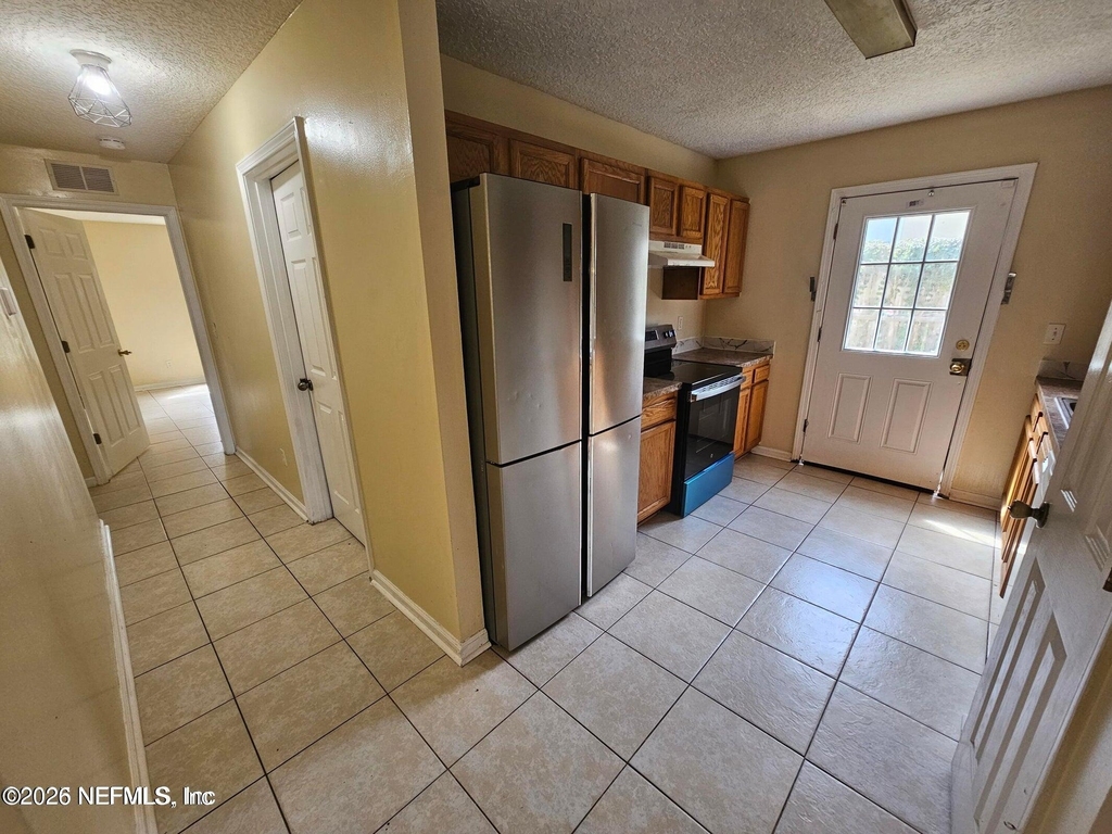 7632 Hare Avenue - Photo 2