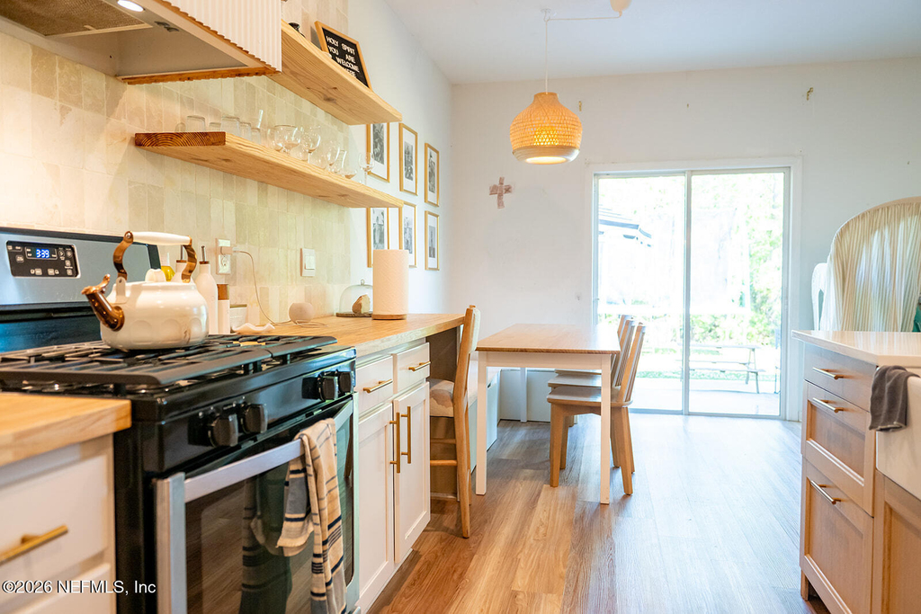 271 Jarama Circle - Photo 4
