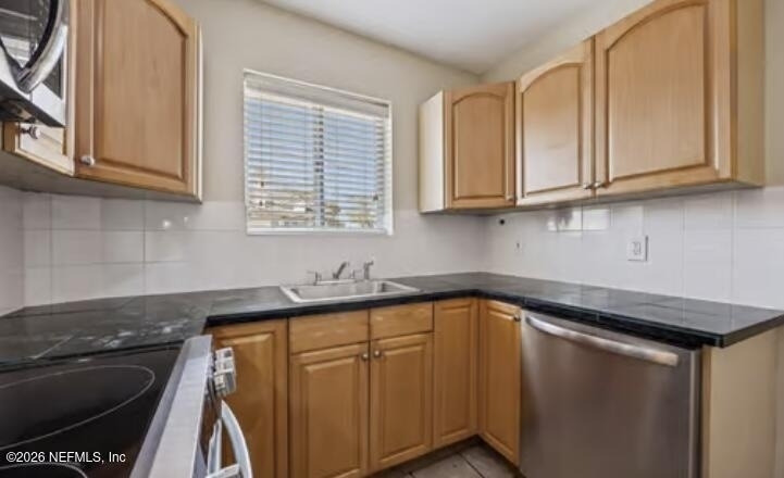 2159 Riverside Avenue - Photo 14