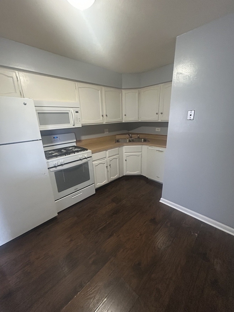 169 Gregory Street - Photo 3