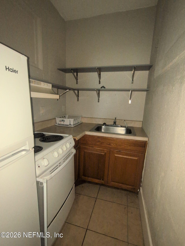 417 N Liberty Street - Photo 8