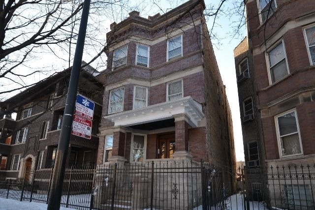 4118 N Ashland Avenue - Photo 0