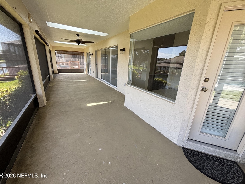 20 Clarendon Court N - Photo 4