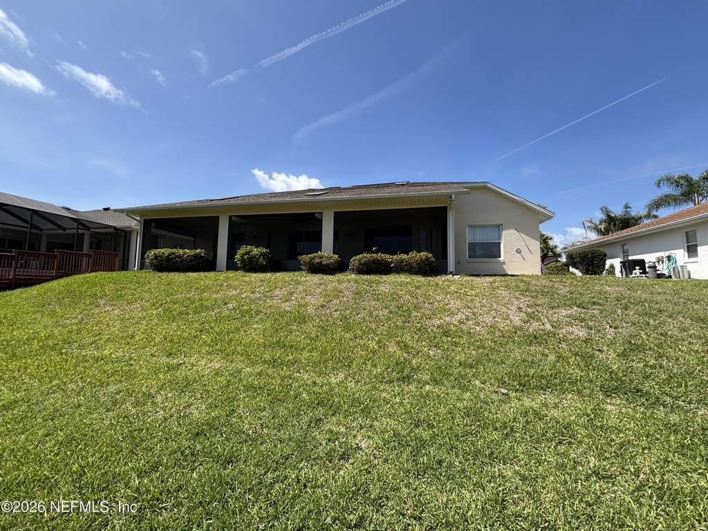 20 Clarendon Court N - Photo 3