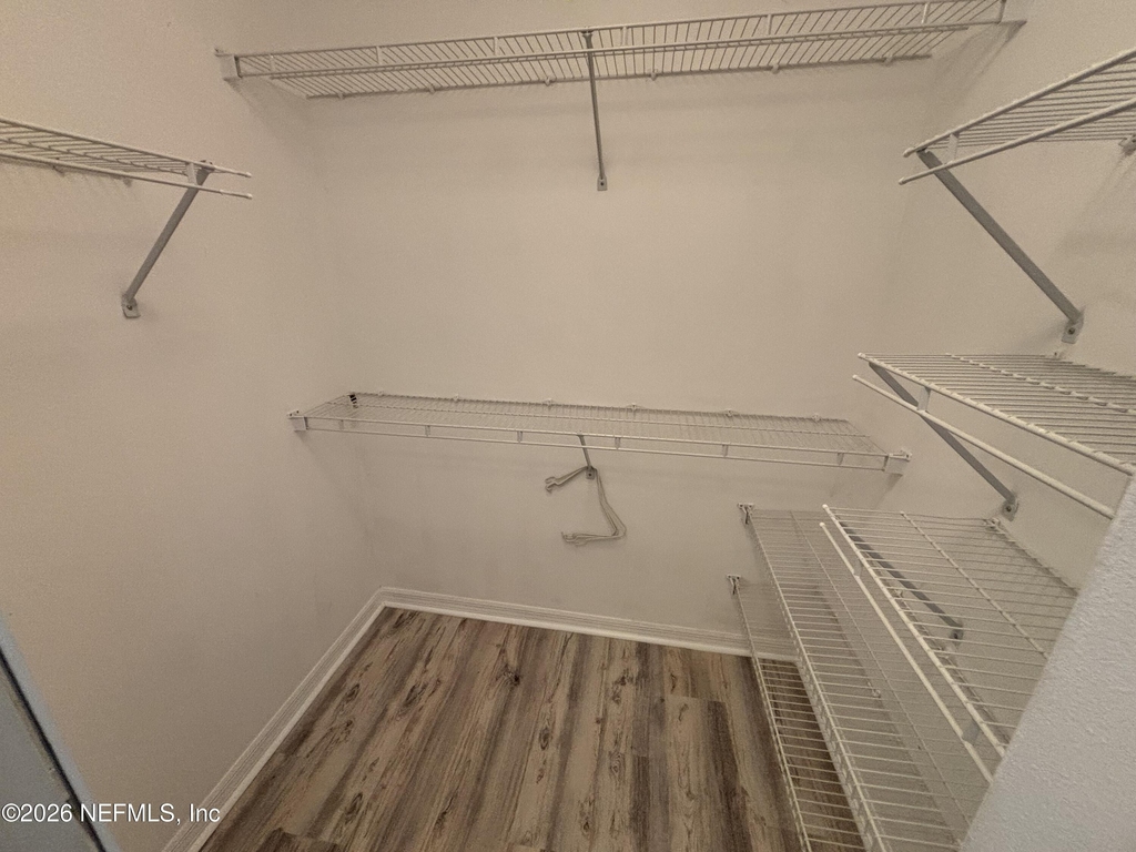 20 Clarendon Court N - Photo 18
