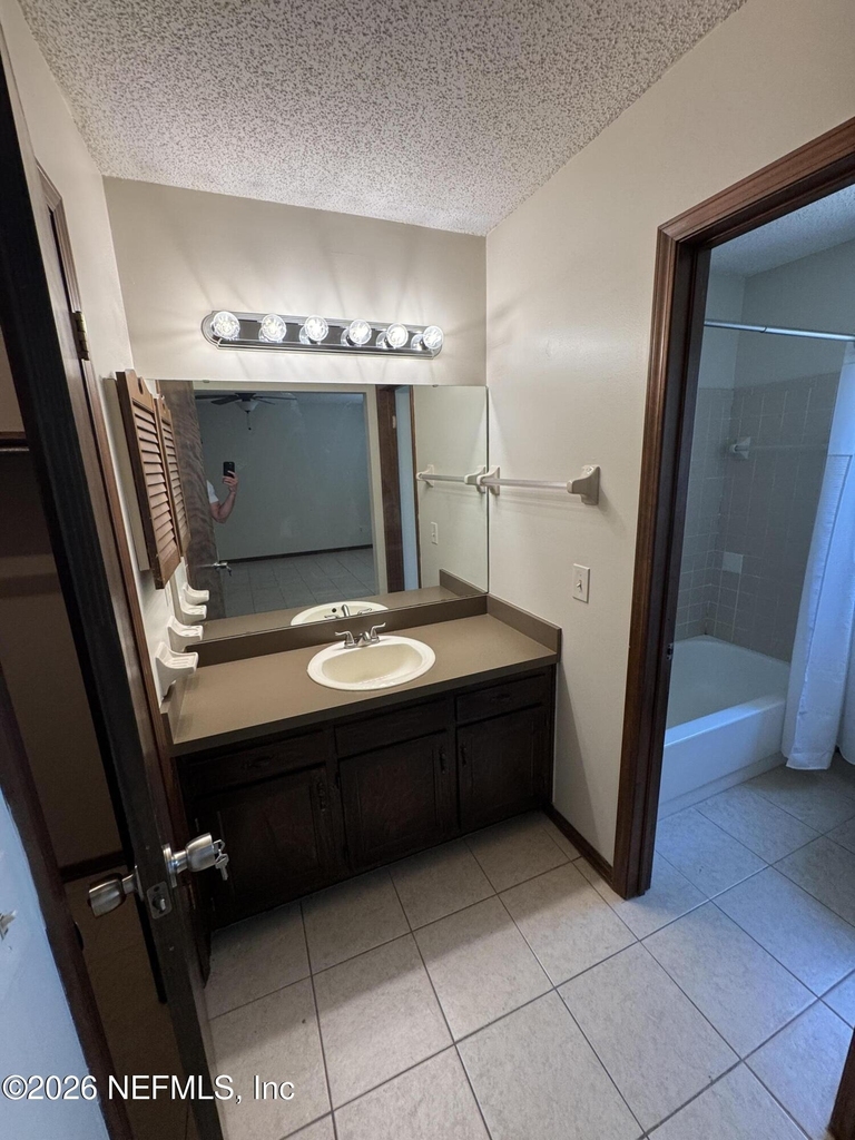 8321 Crosswind Road - Photo 5