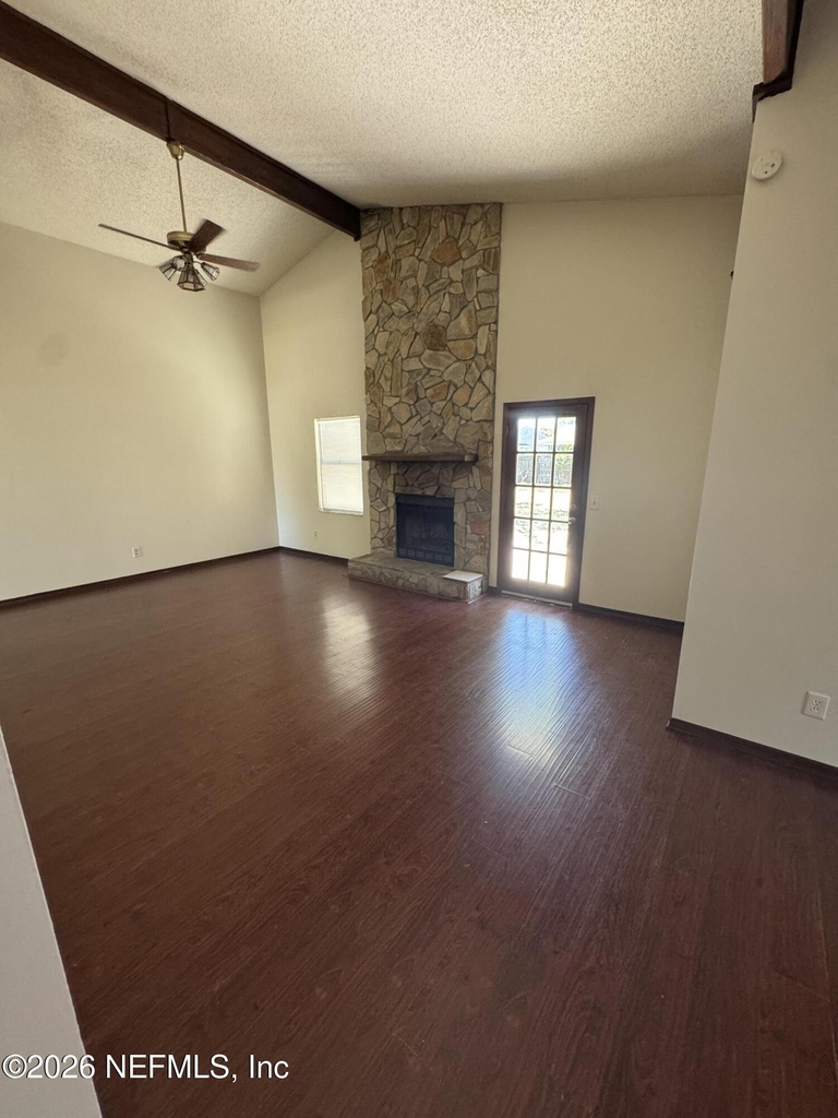 8321 Crosswind Road - Photo 15