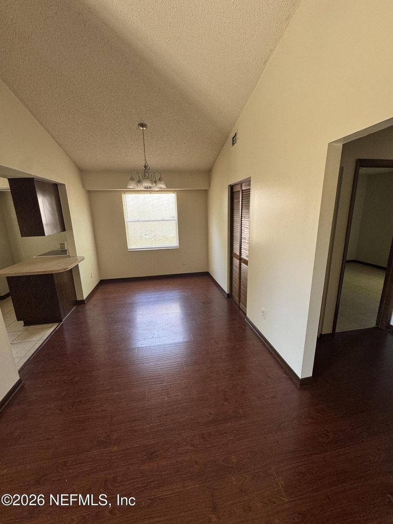8321 Crosswind Road - Photo 8