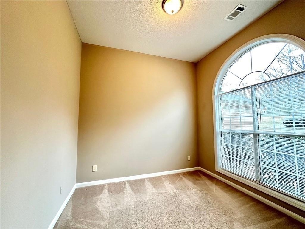 7080 Shady Oak Lane - Photo 15