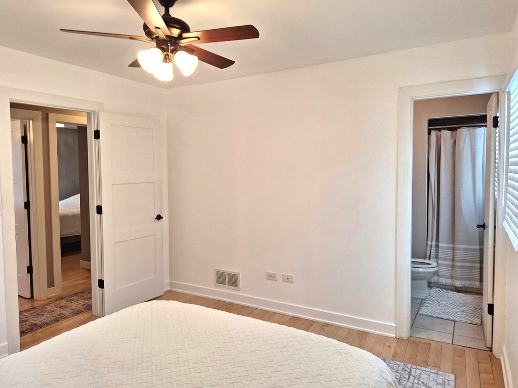 227 Juneway Terrace - Photo 10