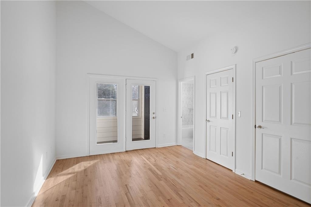 567 Winton Terrace Ne - Photo 8