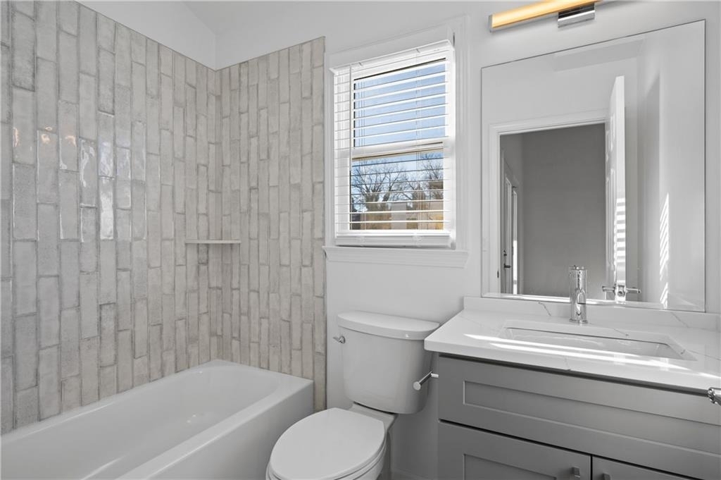 567 Winton Terrace Ne - Photo 10
