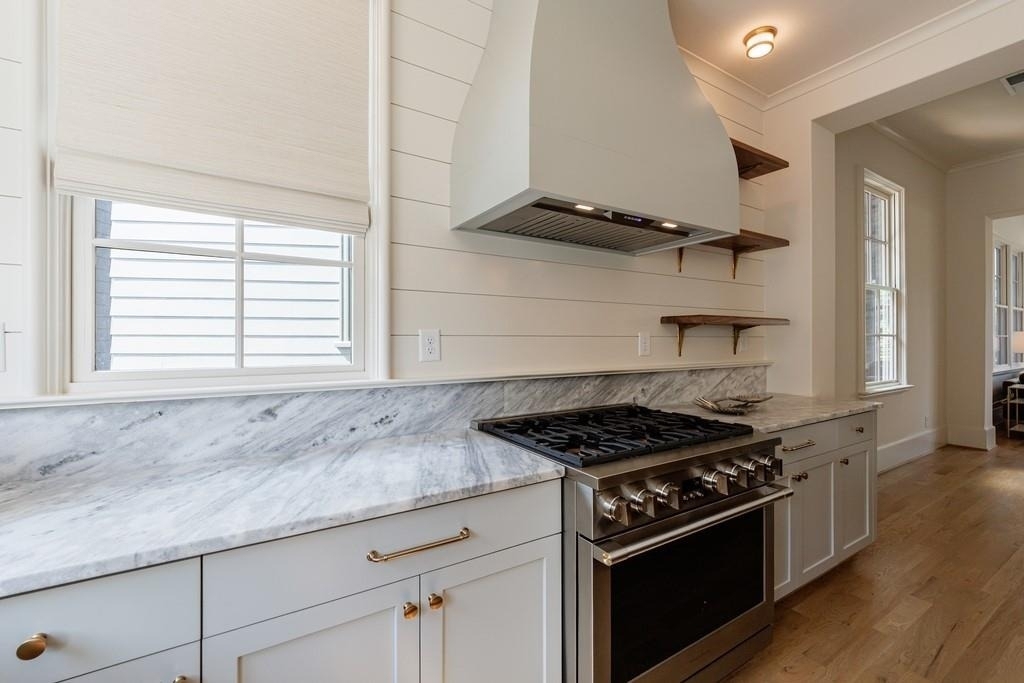 81 Delmont Drive - Photo 14