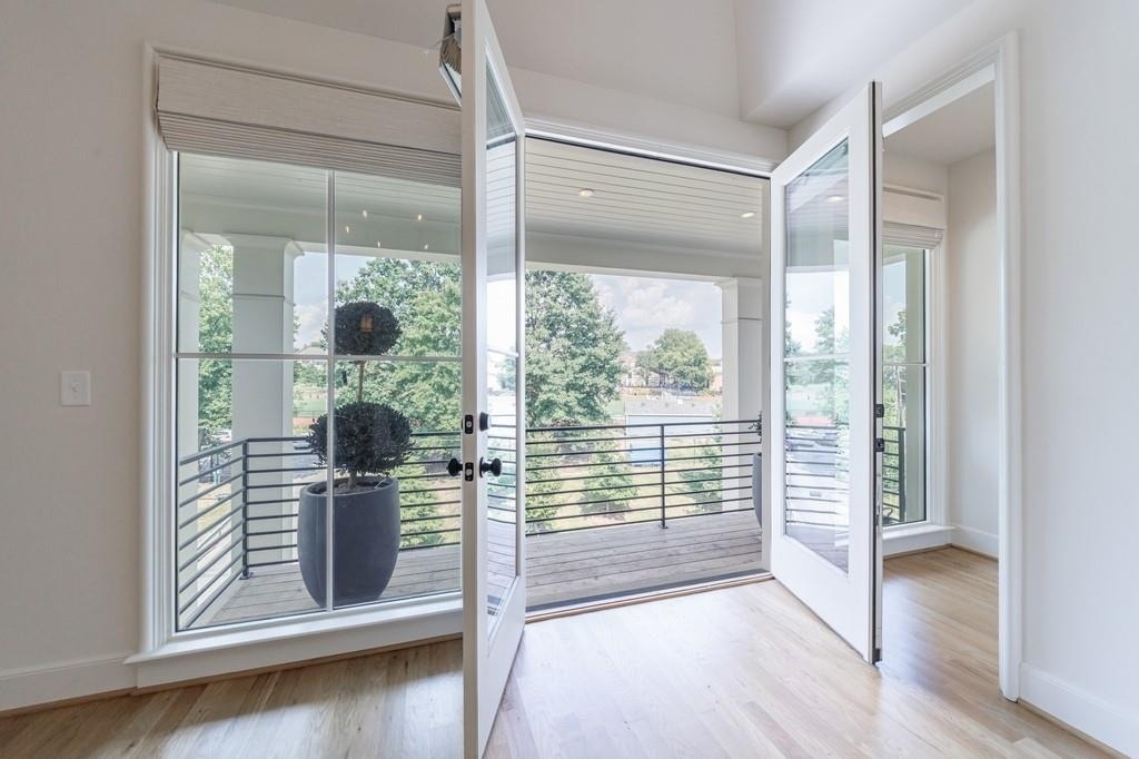 81 Delmont Drive - Photo 38