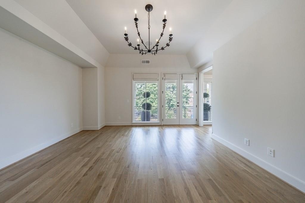 81 Delmont Drive - Photo 33