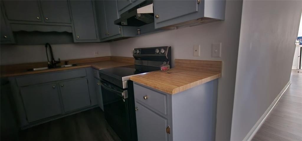 16 S East Street - Photo 3
