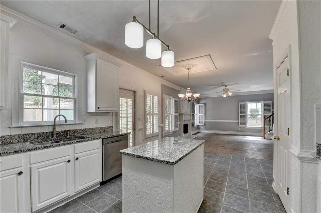 2072 Fairport Way - Photo 14