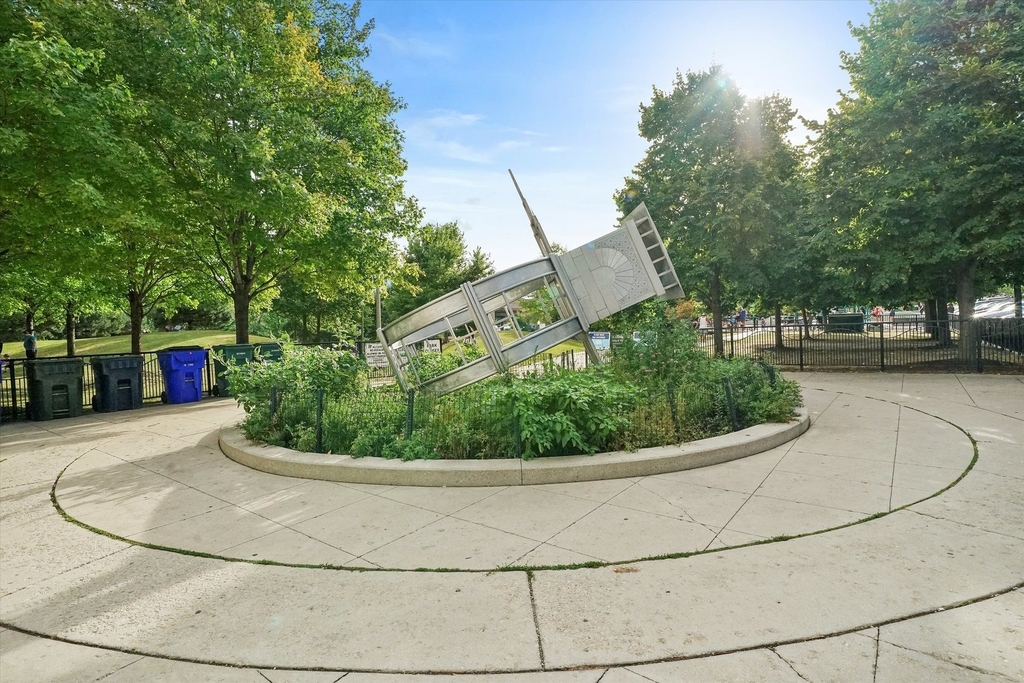 700 N Larrabee Street - Photo 28