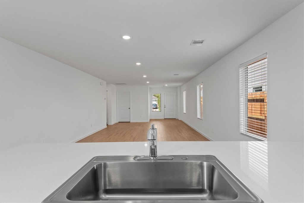 1525 San Sebastien Drive - Photo 8