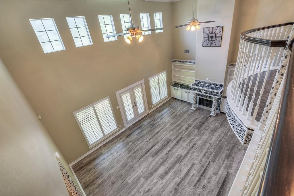 10819 Lake Windcrest - Photo 38