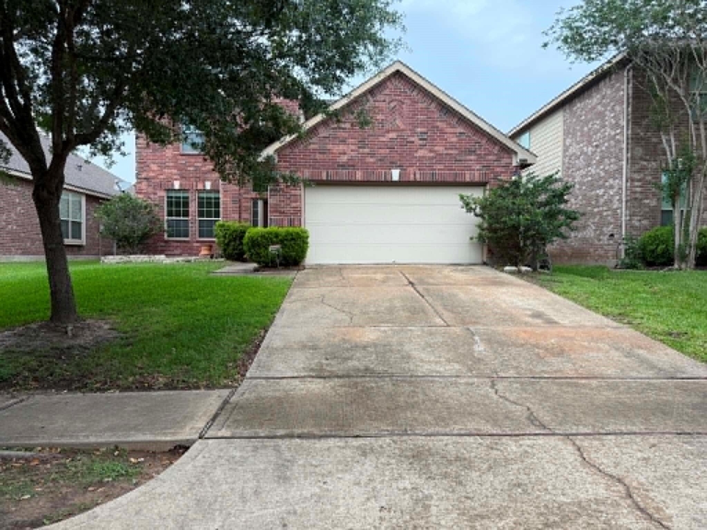 19806 Amber Village Lane - Photo 0